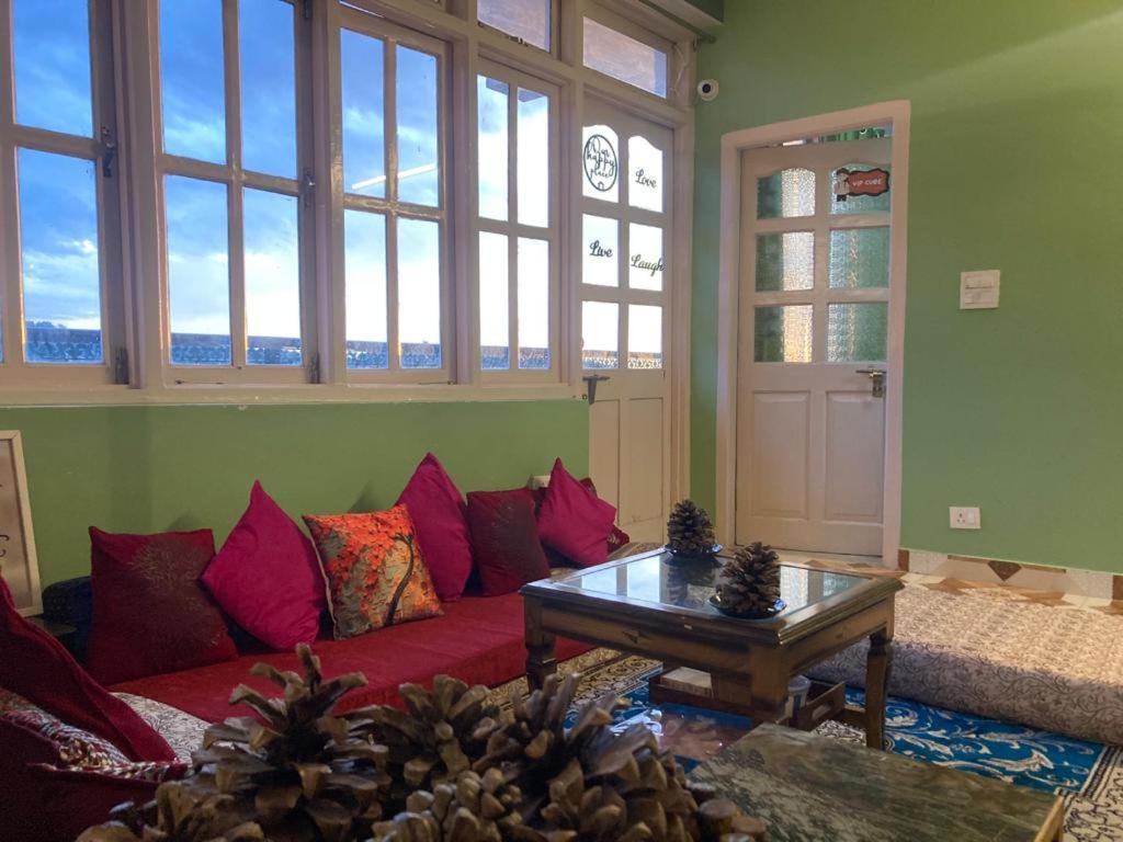 Zu-Zu Hostels Shimla Luaran gambar