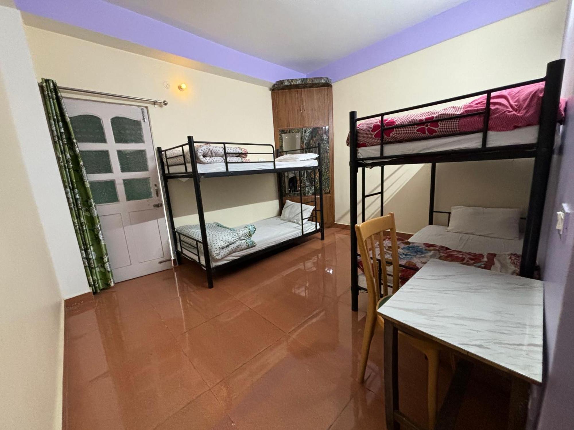 Zu-Zu Hostels Shimla Luaran gambar