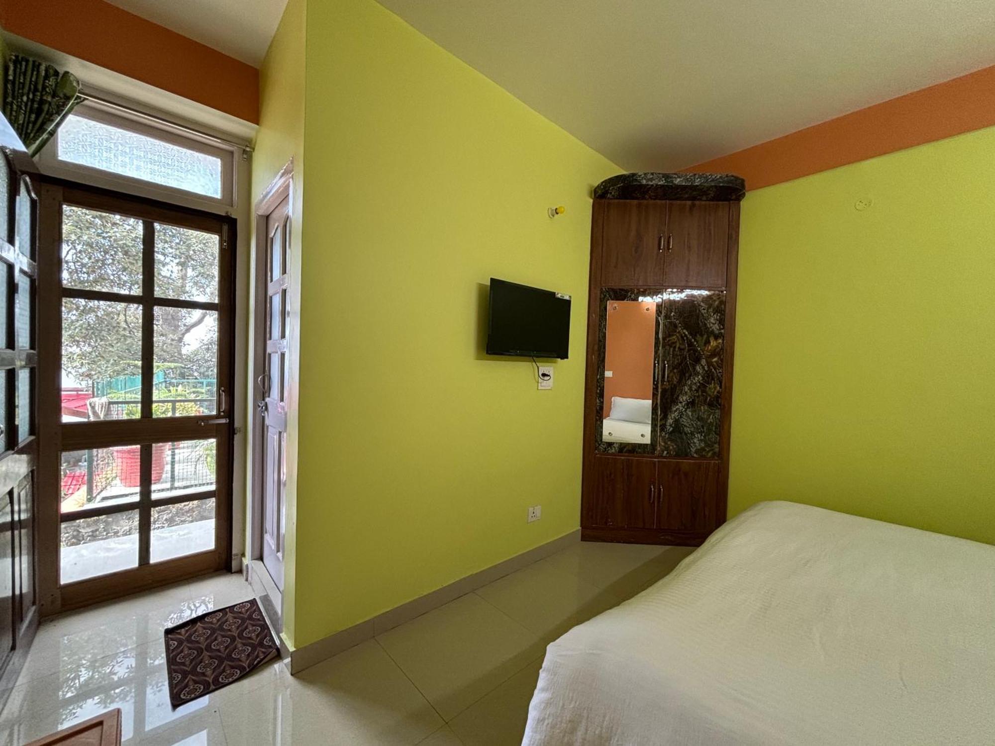 Zu-Zu Hostels Shimla Luaran gambar