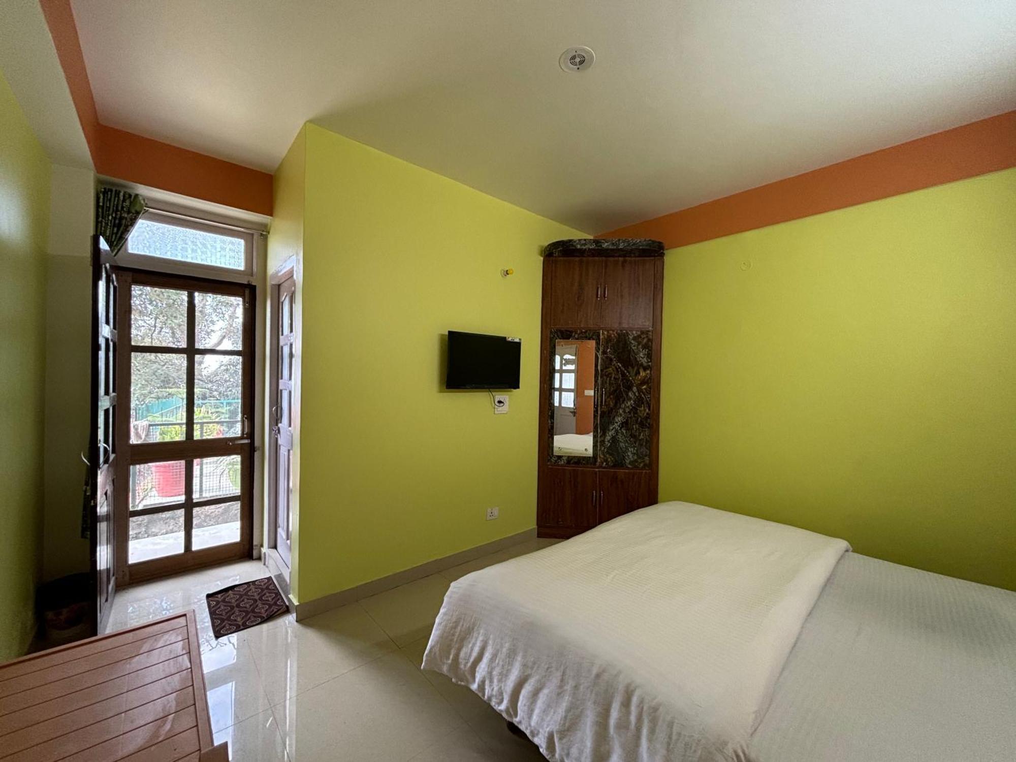 Zu-Zu Hostels Shimla Luaran gambar